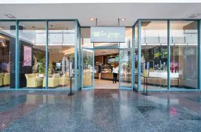 2225 Sheppard Avenue Unit# 902 Toronto C15 Ontario M2J 5B4