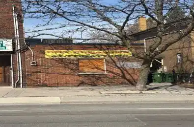 389 Vaughan Road Toronto C03 Ontario M6C 2N8