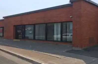 17 KING Street Quinte West Ontario K8V 3V7