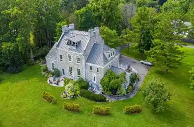 8 Starr Place Kingston Ontario K7L 4V1