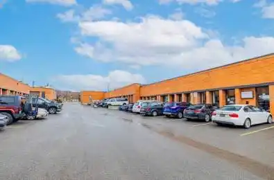 750 Oakdale Road Unit# 28 Toronto W05 Ontario M3N 2Z4