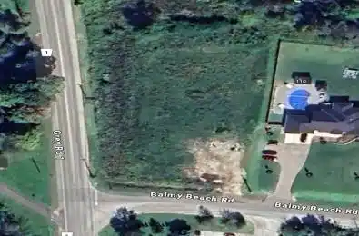 106 Balmy Beach Road Georgian Bluffs Ontario N4K 5N4