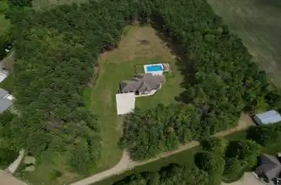 230 South Water Street Wellington North Ontario N0G 2L3