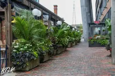 6650 Appleby Line Burlington Ontario L7M 0P7