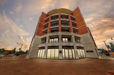 1 Hume Street Unit# 211 Collingwood Ontario L9Y 0X3