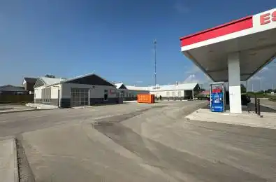 9 Second Street Unit# 3 Strathroy-Caradoc Ontario N7G 3H8