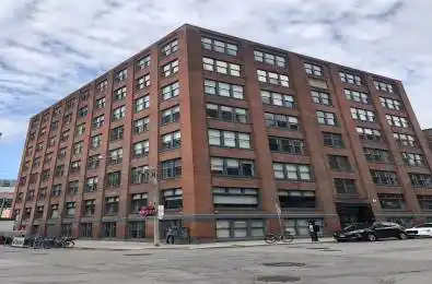 30 Duncan Street Unit# 401 Toronto C01 Ontario M5V 2C3