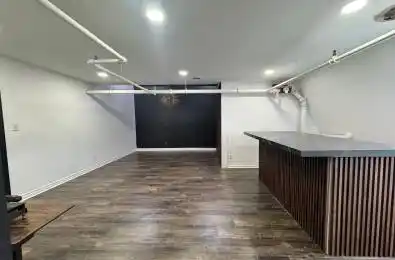 145 Lakeshore Road Unit# 301 Oakville Ontario L6J 1H3