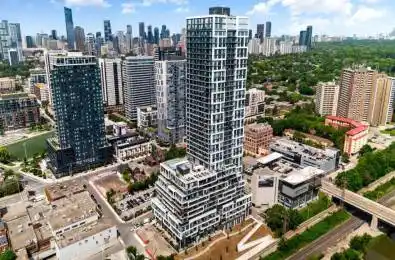 5 Defries Street Unit# 601 Toronto C08 Ontario M5A 0W7