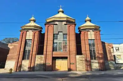 276 Bathurst Street Toronto C01 Ontario M5T 2S3