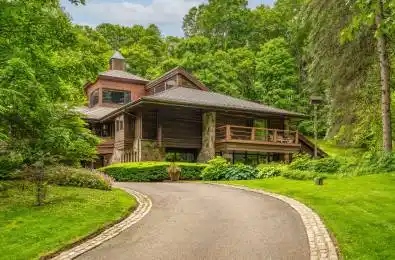 20 Woodsend Crescent Aurora Ontario L4G 6W6