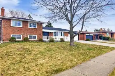 11 Meadowland Gate Brampton Ontario L6W 3N8