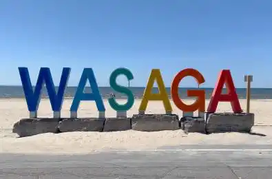 646 Oxbow Park Drive Wasaga Beach Ontario L9Z 2V2