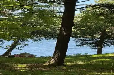 Pt Lt 6-7 16th Line Road Frontenac Islands Ontario K0H 2Y0