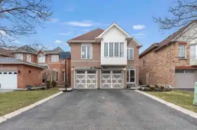 44 Pebblestone Circle Brampton Ontario L6X 4N2