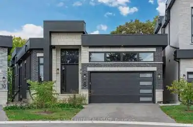8 Tidmarsh Lane Ajax Ontario L1T 4S1