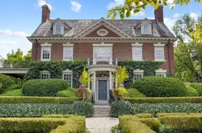 33 Salisbury Avenue Cambridge Ontario N1S 1J1