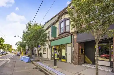 727 Queen Street Toronto E01 Ontario M4W 1H1