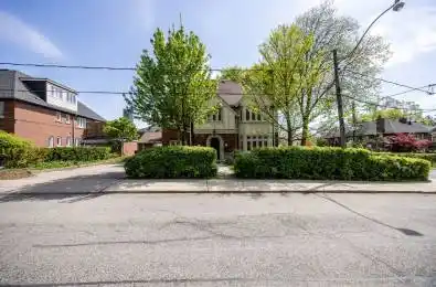 131 Highbourne Road Unit# Upper Toronto C03 Ontario M5P 2J8