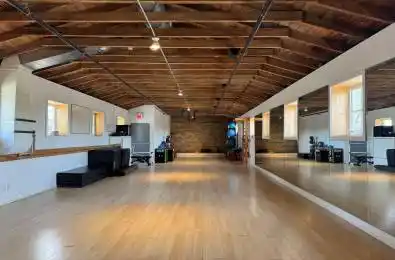 33 Villiers Street Unit# 202 Toronto E01 Ontario M5A 1A9