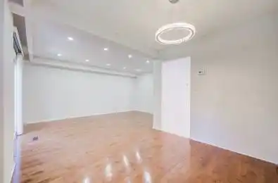 319 Hillside Drive Mississauga Ontario L5M 2N3