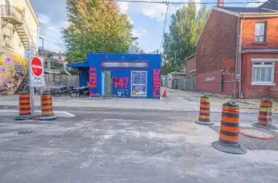 147 Harbord Street Toronto C01 Ontario M5S 1H4