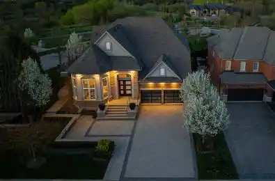 9 Chapel Gully Trail King Ontario L7B 0A1