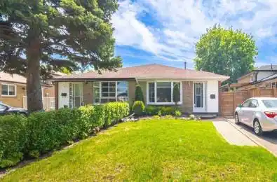43 Grange Drive Brampton Ontario L6X 2H1