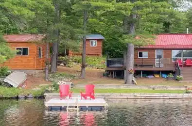 385 Porcupine Way N/A Lanark Highlands Ontario K0G 1M0