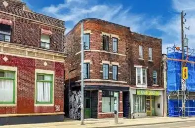 2215 Dundas Street Toronto W01 Ontario M6R 1X6