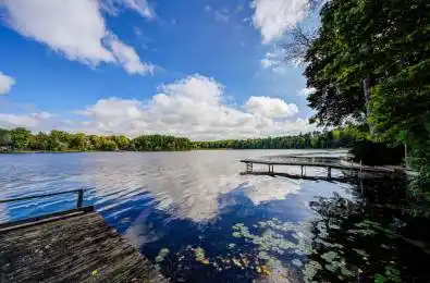 38 Lakeview Avenue Whitchurch-Stouffville Ontario L4A 2H1