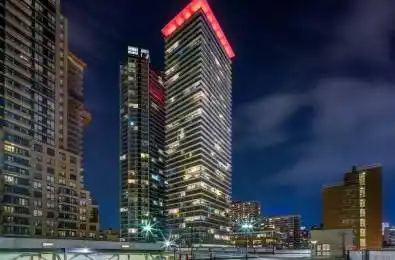 33 Charles Street Unit# 4502 Toronto C08 Ontario M4Y 1R9