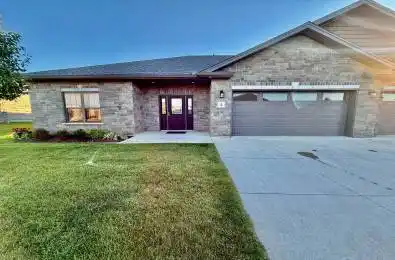 4 - 1050 Waterloo Street Saugeen Shores Ontario N0H 2C3