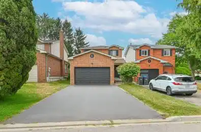 4 Lawnview Court Brampton Ontario L7G 1T4