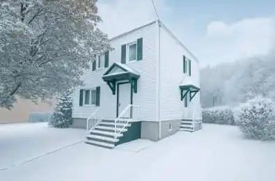 256 Alfred Street Vanier and Kingsview Park Ontario K1L 6W6