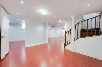 14 Sunnyside Hill Road Unit# Bsmt Markham Ontario L6B 0X4