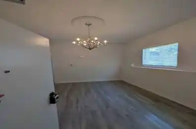 54 Main Street Unit# 5 Uxbridge Ontario L9P 1J2