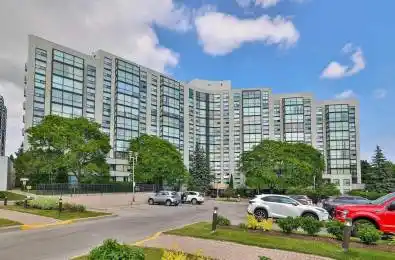 30 Harding Boulevard Unit# 917 Richmond Hill Ontario L4C 9M3