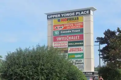 10909 Yonge Street Richmond Hill Ontario L4C 3E3