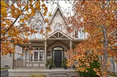 7108 Gablehurst Crescent Mississauga Ontario L5W 1E7