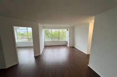 5 Greystone Walk Drive Unit# 611 Toronto E04 Ontario M1K 5J5