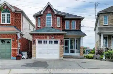 1573 Avonmore Square Pickering Ontario L1V 7H5