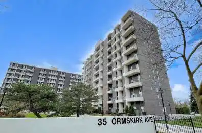 35 Ormskirk Avenue Unit# 215 Toronto W01 Ontario M6S 1A8