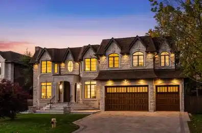 8 Worsley Court Markham Ontario L3R 1V4