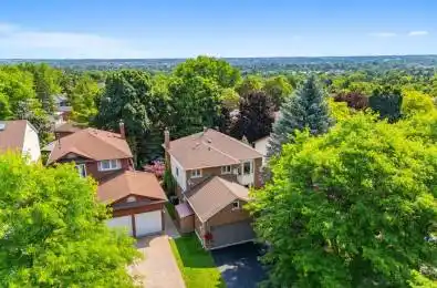 30 Moffat Crescent Aurora Ontario L4G 4Z8