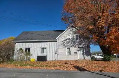 73 Alice Street Smiths Falls Ontario K7A 2W6