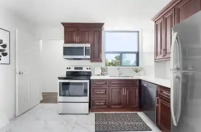 100 Wingarden Court Unit# 315 Toronto E11 Ontario M1B 2P4