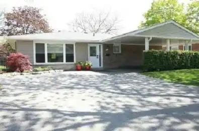 49 Melville Crescent Brampton Ontario L6W 2S3