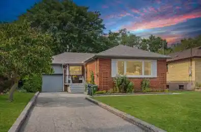 16 Everingham Court Toronto C14 Ontario M2M 2J5