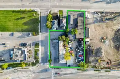 983* King Street Kitchener Ontario N2G 2R2